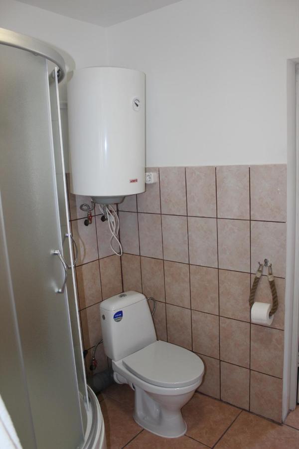 White Box Apartment Liepāja Extérieur photo